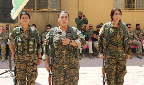 ABD terör örgütü YPG'nin yemin töreninde  - Resim: 1