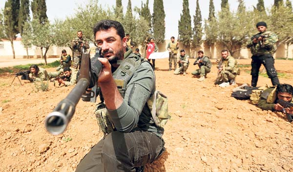 Afrin tamam şimdi de Menbiç için hazırlanıyor - Resim: 3