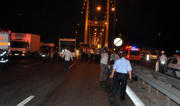 FSM köprüsünde feci kaza! - Resim: 1