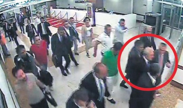 Kılıçdaroğlu 16 Temmuz sabahı işte böyle kaçmış! - Resim: 1