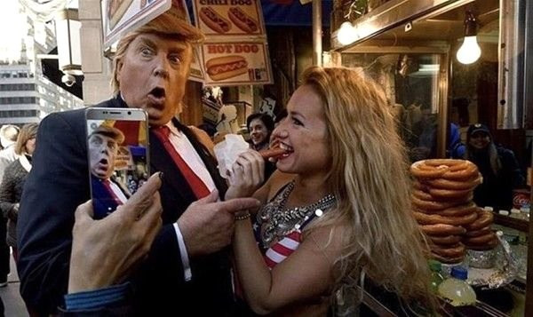Trump'ın müstehcen fotoğrafları gören şoke oldu - Resim: 3