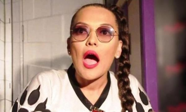 Takipçisi Demet Akalın'ı çileden çıkardı! Akalın takipçisine dava açıyor - Resim: 1