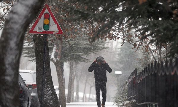 Ankara'da okullar tatil mi? Vali açıkladı sosyal medya yıkıldı - Resim: 1