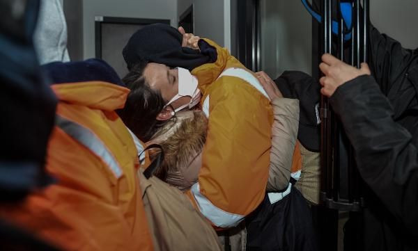 Dışişleri Bakanı Mevlüt Çavuşoğlu karşıladı! Kaçırılan Türk denizciler İstanbul'da - Resim: 4