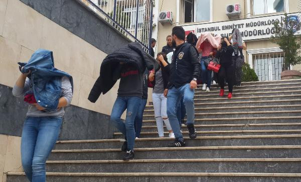 Böyle ihbar görülmedi: Alo eşim oğlu ve damadı kadın satıyor - Resim: 1