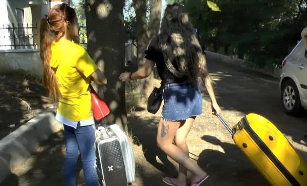 İzmir'de fuhuş şebekesine operasyon: 13 şüpheli tutuklandı - Resim: 3