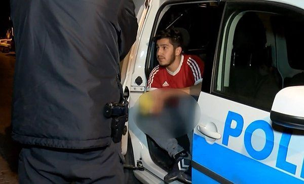 Ankara'da annesinin odasından ses duyan genç delikten bakınca şok oldu! Çıplak halde... - Resim: 1