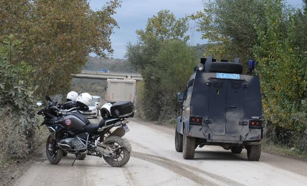 Bursa'da hareketli anlar: Alarm verildi, ablukaya alındı! - Resim: 4