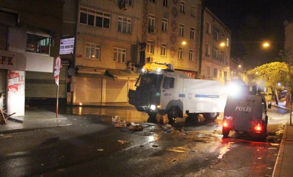 Beyoğlu'nda hareketli saatler - Resim: 3