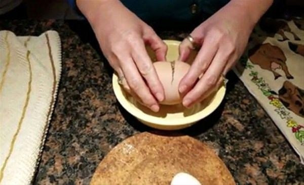 Marketten aldığı yumurtadan çıkan şoke etti - Resim: 3