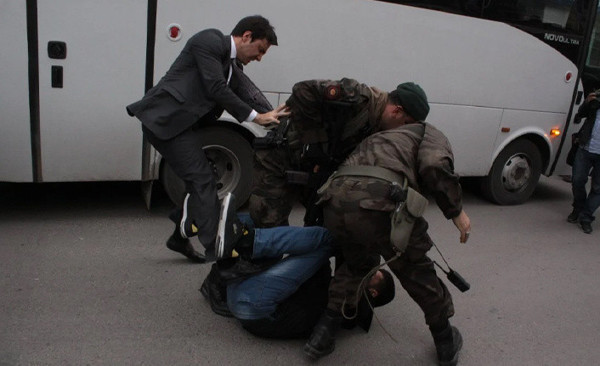 Almanya'da Yusuf Yerkel mitingi! İstenmeyen kişi ilan edildi akreditasyon verilmedi: Ortak açıklama yapıldı - Resim: 0