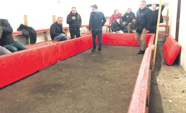 Hayvanları Koruma Derneği Başkanı horoz dövüşçüsü çıktı! - Resim: 0