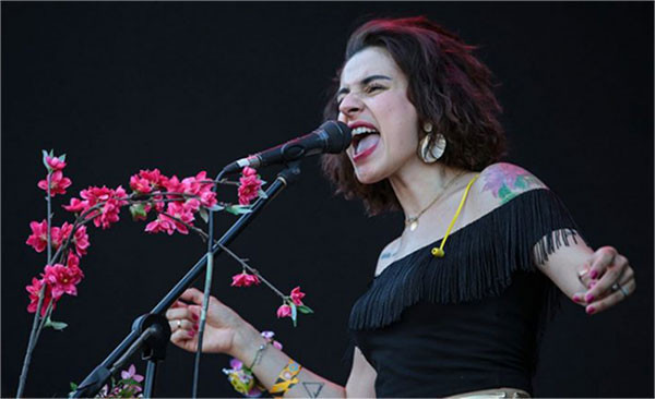 Ceylan Ertem: Bir kadınla aşk yaşamak istiyorum! - Resim: 3