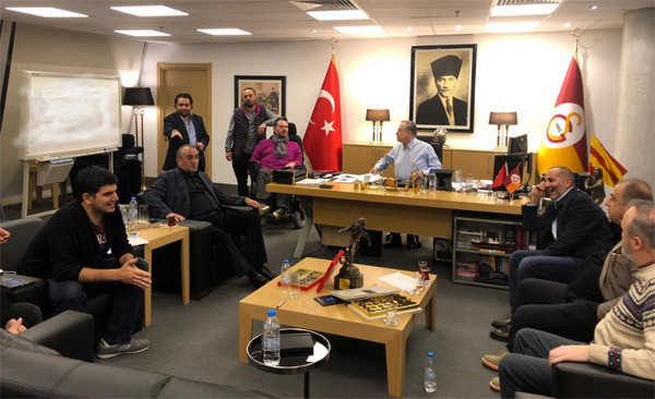 Galatasaray'dan gece yarısı bomba paylaşım! Tahtada hangi golcüler yazıyor - Resim: 2