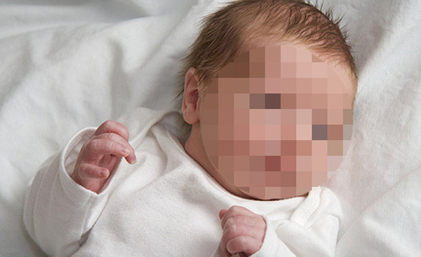 Polis memurunun iğrençliğine bakın hem annesiyle hem kızıyla... - Resim: 3