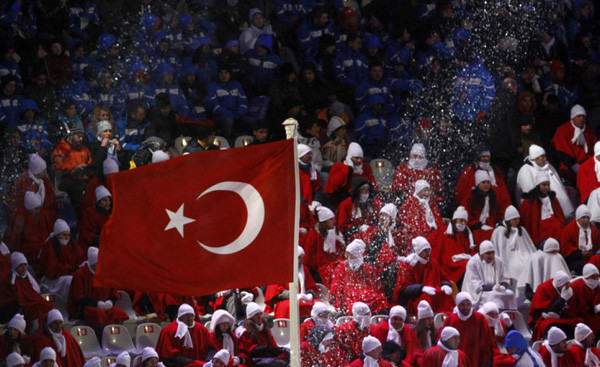 Kış oyunlarına muhteşem veda - Resim: 1