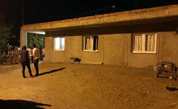 Manisa'da dehşet! Kardeşlerin oda kavgasında kan aktı - Resim: 4