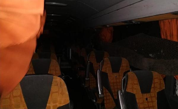 Kayseri'de yolcu otobüsü devrildi: 23 kişi yaralandı - Resim: 0