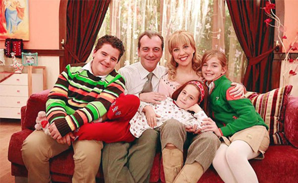 Sihirli Annem'in Çilek'i genç kız oldu! Bir de şimdi görün - Resim: 2