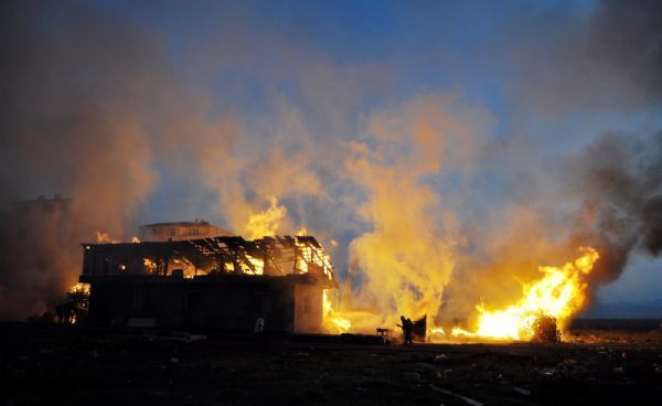 Palet deposu alev alev yandı! - Resim: 2