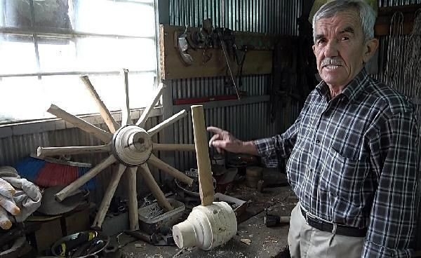 Düzce'de 59 yıldır bu işi yapıyor! Haftada 1 tane üretiyordu gece gündüz çalıştı - Resim: 2
