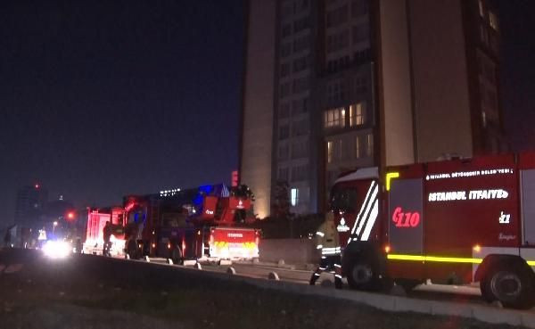 Rezidans dairesinde yangın: 150 kişi tedbir amaçlı tahliye edildi - Resim: 0