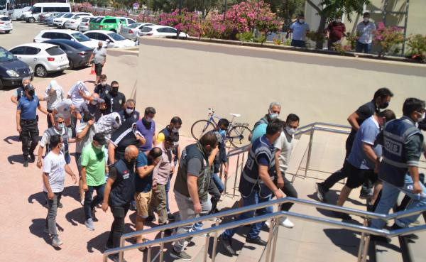 Muğla'da yüksek maaşla iş vaat ettiler! Çıplak fotoğraflarını çekip... - Resim: 0