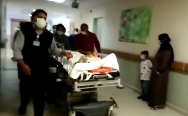 Olay yeri Bursa! İnşaattan düşen işçiye müdahale eden sağlık ekibine saldırı - Resim: 0