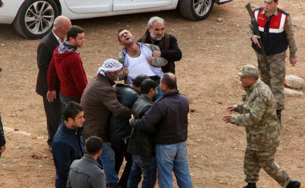 Arıza yapan araca yardıma koştu şehit oldu! - Resim: 1