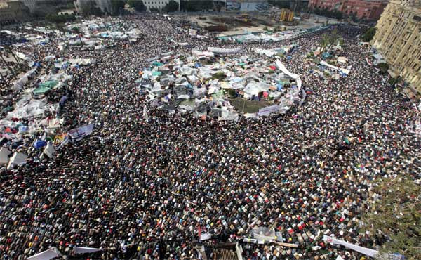 Mısır'da Mübarek öfke! - Resim: 2
