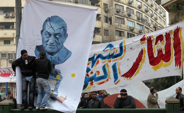 Mısır'da Mübarek öfke! - Resim: 3