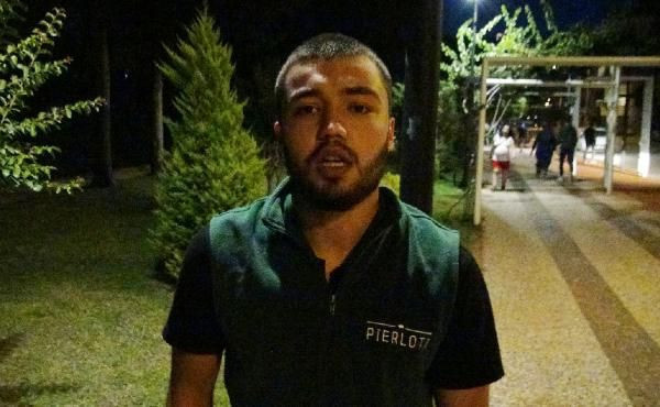 Irmakta intihara kalkışan kadını, suya atlayıp kurtardı - Resim: 2