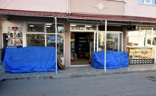 Bulgar turistlere PCR engeli! Girişler yüzde 70 azaldı esnaf kepenk kapattı - Resim: 1