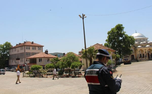 Korktuğumuz başımıza geldi! Burdur'da koronavirüslü berber 150 kişiyle temas kurmuş - Resim: 1