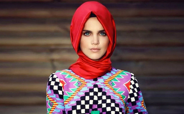 Tuğçe Kazaz'ın LGBT açıklaması herkesi ikiye böldü! "Tercih değil dayatmadır" - Resim: 2