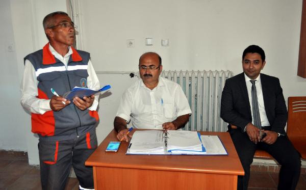 İşçilerin parasını ödemedi: Bütün köy satıldı! - Resim: 2