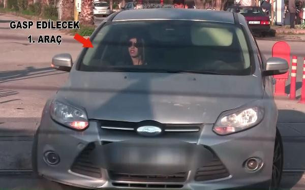 Aşk ve seks vaadiyle insanları böyle gaspetmişler! Şok görüntüler - Resim: 4