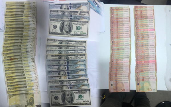 İzmir'de telefon almak istediler! Üzerlerinden çıkan miktar şoke etti - Resim: 0