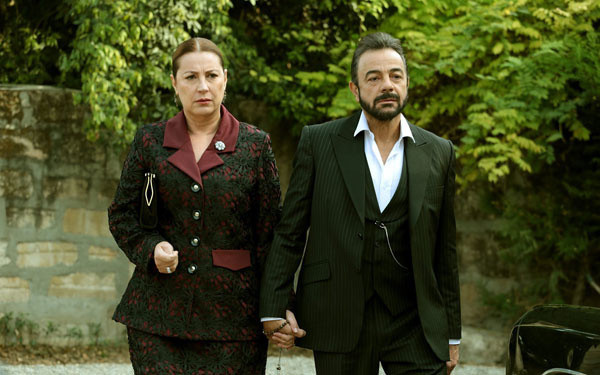 Bir Zamanlar Çukurova patladı! Kerem Alışık İspanya'da manşet oldu - Resim: 3