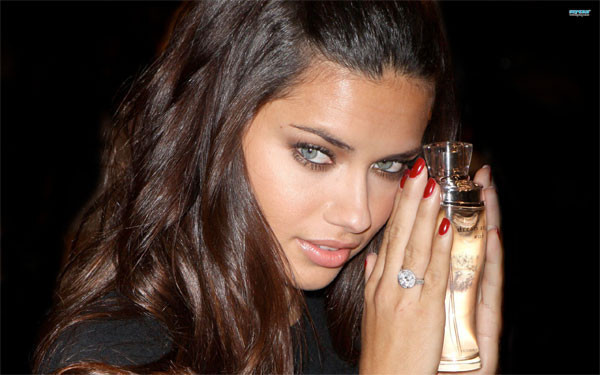 Andriana Lima'yı utandıran soru - Resim: 1