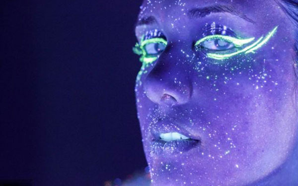 Geleceğin insan yüzleri ve makyajları - Resim: 2