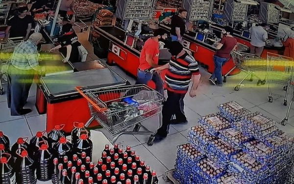 Karabük'te markete soygun girişiminde bulunan kişi tutuklandı - Resim: 1