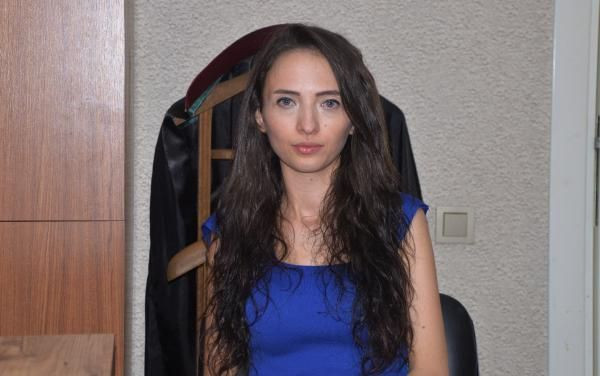 Mersin'de eski eşinin çıplak görüntülerini arkadaşlarıyla paylaştı! 3 kadınla daha videoları varmış - Resim: 2