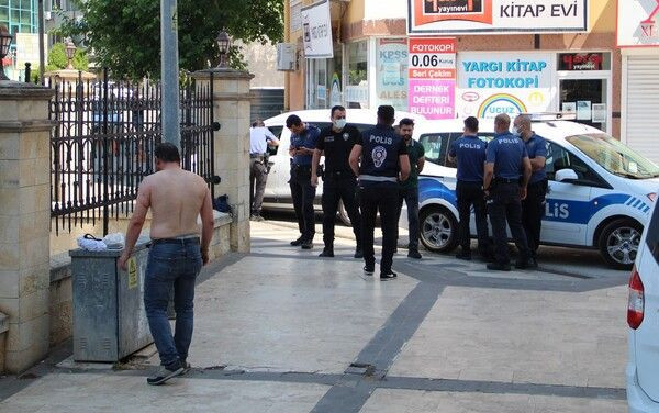 Antalya'da dehşeti yaşatıp kanlar içinde bıraktı! Trans kadın kendini eve kilitledi - Resim: 4