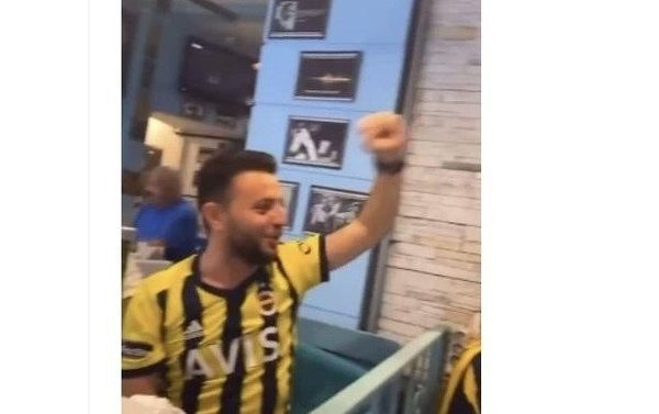 Kadıköy'de Cumhurbaşkanı'na küfür olayında gözaltına alınanlar arasında CHP'li ismin oğlu da var - Resim: 0