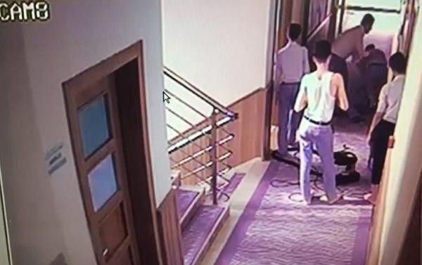 Öğrenci yurdunda feci ölüm! Anne görüntüleri izleyince şoke oldu - Resim: 4