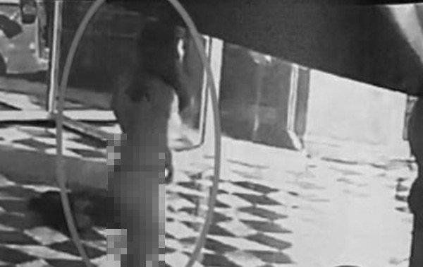 Aldatıldığını düşünüp otel lobisinde çırılçıplak soyunmuştu! Genç kadının cezası belli oldu - Resim: 3