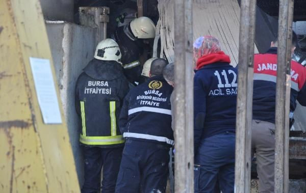 Bursa'da felaket 12 tonluk merminin altında kaldı - Resim: 2