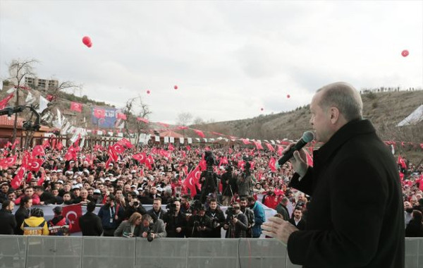 Erdoğan: Beni zehirlemekle tehdit edecek kadar zıvanadan çıktılar! - Resim: 0