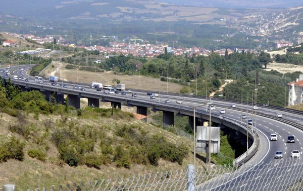 Dönüş yolu kabusu başladı - Resim: 1